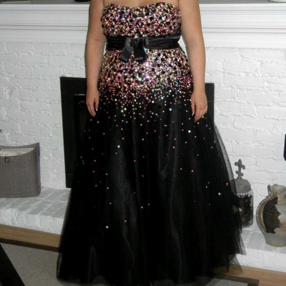 TIFFANY black confetti sequined grad prom dress satin corset back - Picture 7 of 13